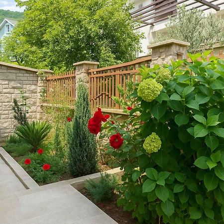 Apartments Villa Mirjana Будва Екстер'єр фото