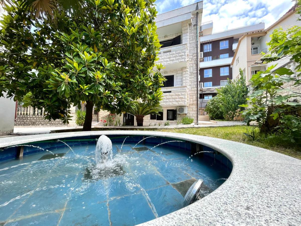 Apartments Villa Mirjana Будва Екстер'єр фото