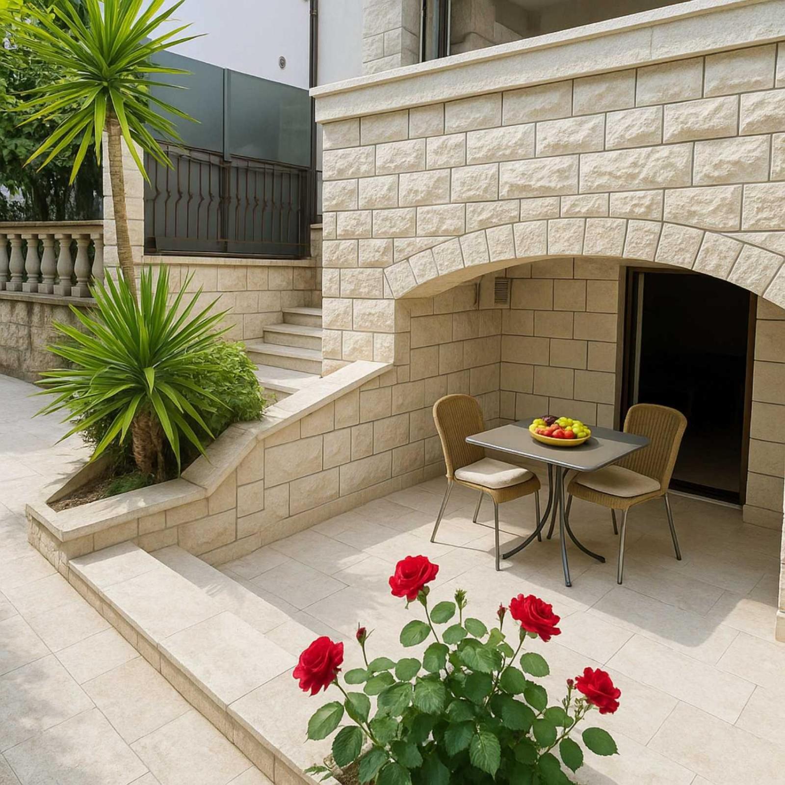 Apartments Villa Mirjana Будва Екстер'єр фото